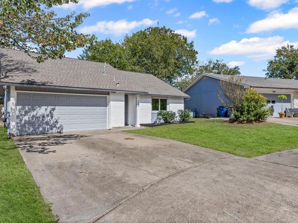 3420 Galesburg DR, Austin TX 78745