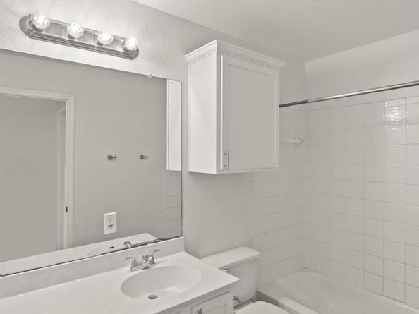 15000 Boquillas Canyon DR, Austin TX 78717
