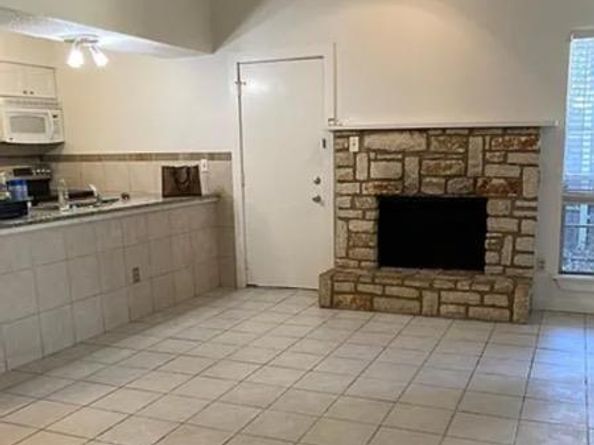 817 Sirocco DR A & B, Austin TX 78745