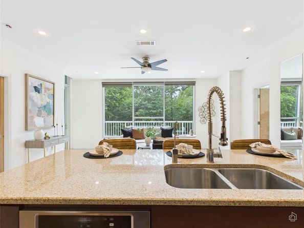 1600 Barton Springs RD 5107, Austin TX 78704