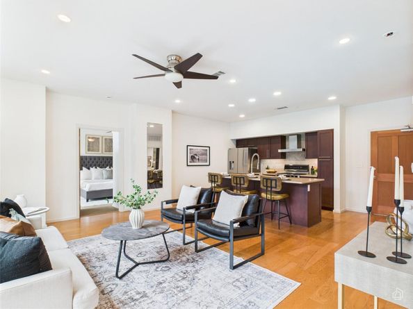 1600 Barton Springs RD 5107, Austin TX 78704