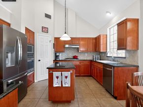 1122 Oaklands DR, Round Rock TX 78681