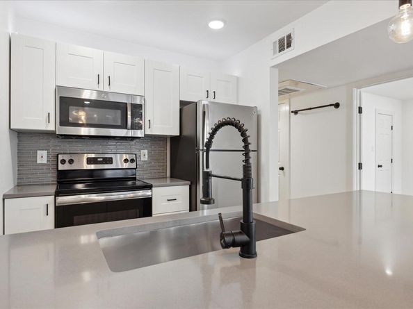 909 Reinli ST 231, Austin TX 78751