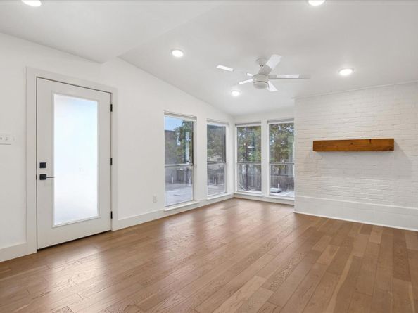 909 Reinli ST 231, Austin TX 78751