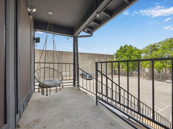 909 Reinli ST 231, Austin TX 78751