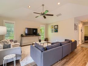 3404 South Oak DR, Austin TX 78704