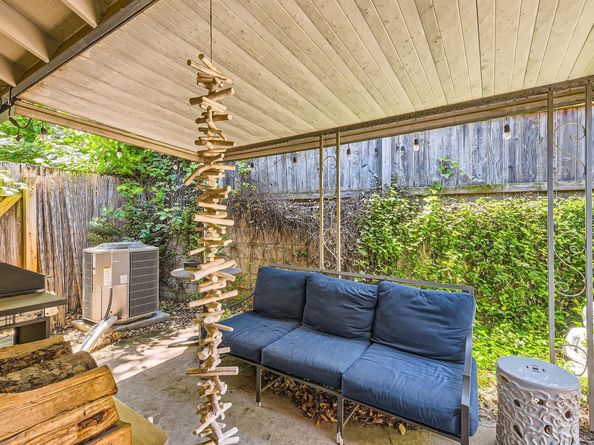 3404 South Oak DR, Austin TX 78704