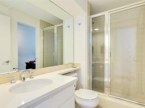 1735 Spyglass DR 112, Austin TX 78746