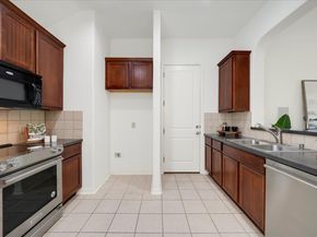 13604 Caldwell DR 58, Austin TX 78750