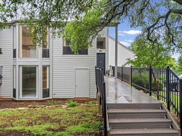 115 World Of Tennis SQ, Lakeway TX 78738