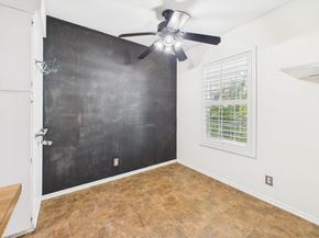 910 Duncan LN 26, Austin TX 78705