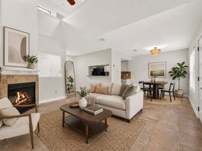 512 Eberhart LN 203, Austin TX 78745
