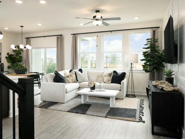 2085 Ezra Finn LOOP, Round Rock TX 78665