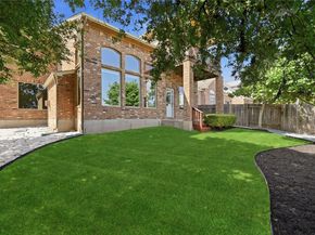 2301 Golden Gate PARK, Austin TX 78732