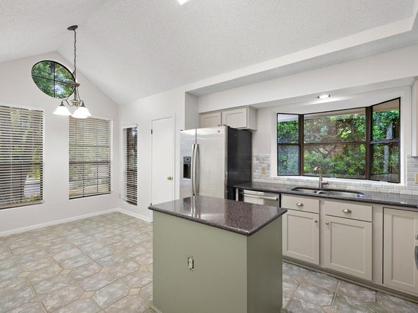8302 Mendota CV, Austin TX 78717