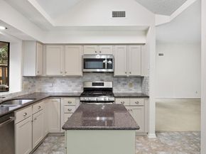 8302 Mendota CV, Austin TX 78717