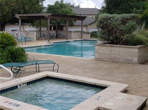 2100 Pipers Field DR 46, Austin TX 78758