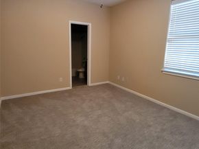 2100 Pipers Field DR 46, Austin TX 78758