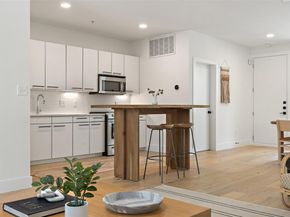 2906 S 1st ST 203, Austin TX 78704