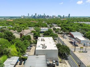 2906 S 1st ST 203, Austin TX 78704