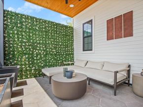 2005 E 8th ST 1, Austin TX 78702