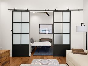 2005 E 8th ST 1, Austin TX 78702