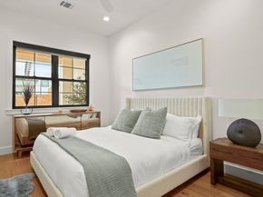 2005 E 8th ST 1, Austin TX 78702