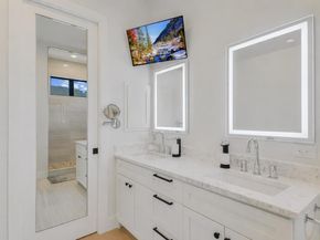 13322 Galleria CIR, Austin TX 78738