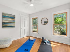 5705 Woodview Ave, Austin TX 78756