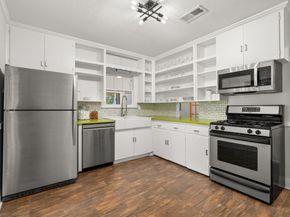 5705 Woodview Ave, Austin TX 78756