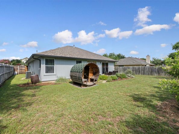 2004 Yaupon TRL, Cedar Park TX 78613