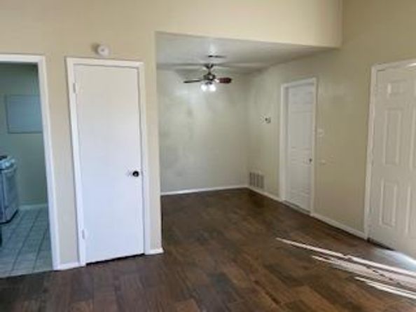 809 Plumpton DR, Austin TX 78745