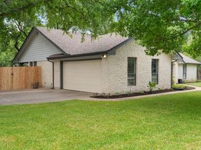 3701 Indian Point DR, Austin TX 78739