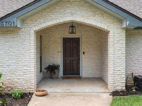 3701 Indian Point DR, Austin TX 78739