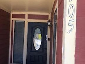 505 Demarett DR 12, Point Venture TX 78645