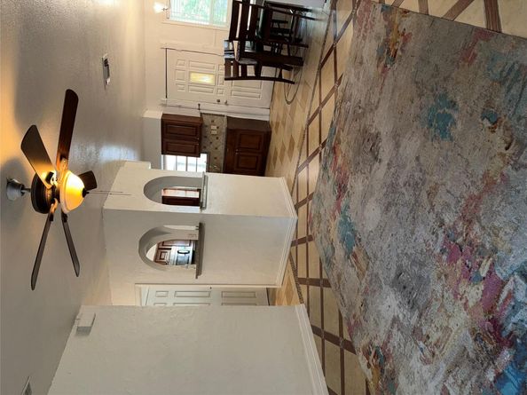 9104 Glenn LN, Austin TX 78753