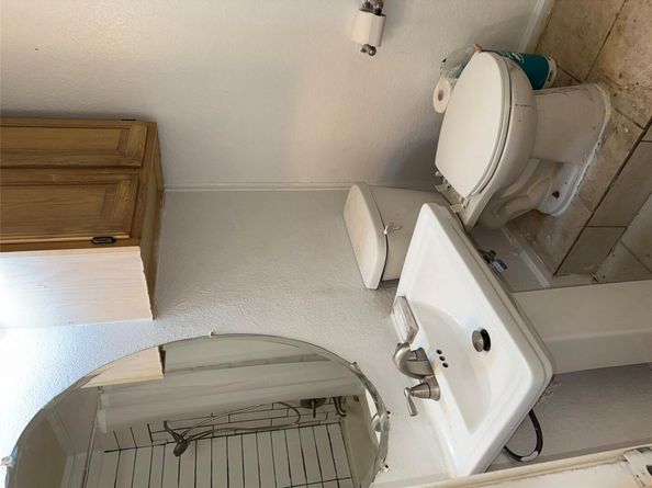 9104 Glenn LN, Austin TX 78753
