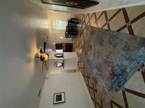 9104 Glenn LN, Austin TX 78753