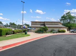 12103 Mill HOLW, Austin TX 78750