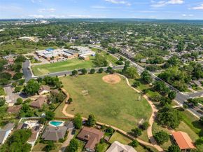 12103 Mill HOLW, Austin TX 78750