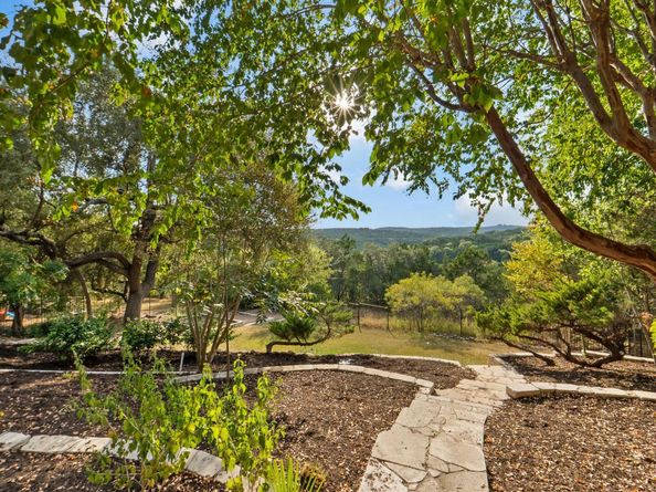 4102 Love Bird LN, Austin TX 78730