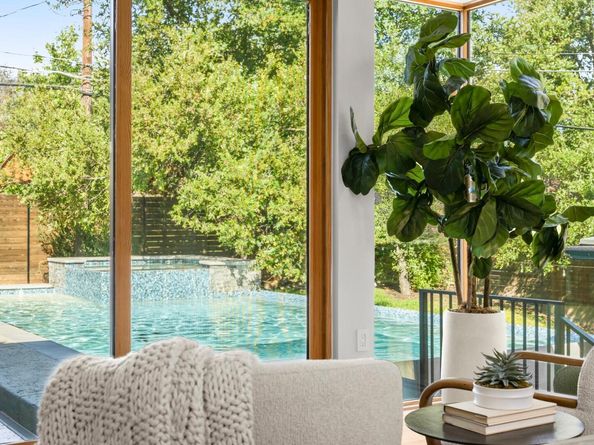 2504 Wilke DR, Austin TX 78704