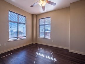711 W 26th ST 703, Austin TX 78705