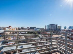 711 W 26th ST 703, Austin TX 78705