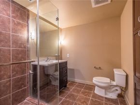 711 W 26th ST 703, Austin TX 78705