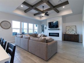 8011 Flintlock CIR, Lago Vista TX 78645