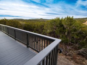 8011 Flintlock CIR, Lago Vista TX 78645