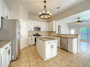 8802 Colberg DR, Austin TX 78749