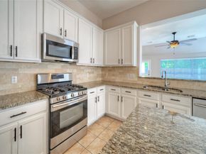8802 Colberg DR, Austin TX 78749