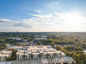 1702 S Lamar BLVD 11, Austin TX 78704